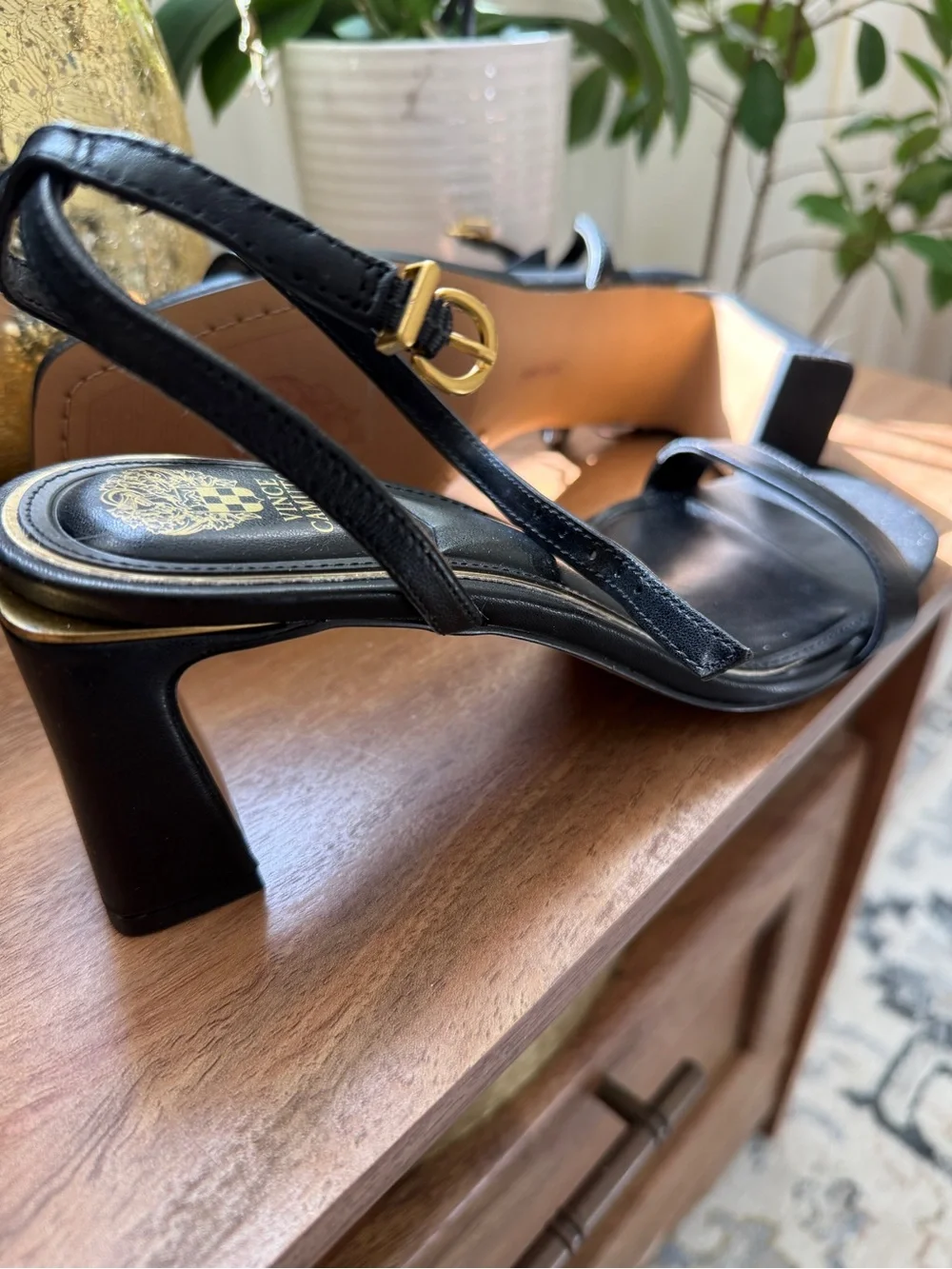 NWOT Vince Camuto Black Leather Ankle-Strap Block Heel Sandals 8.5